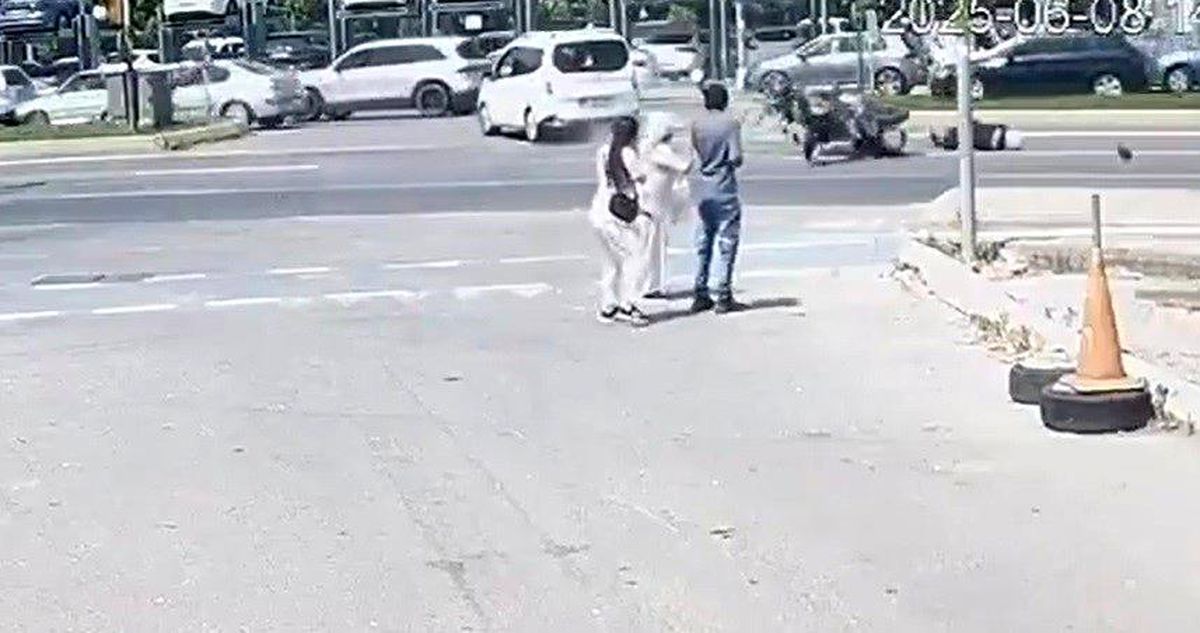 İstanbul Kartal'da Trafik Kazası: İki Polis Memuru Yaralandı