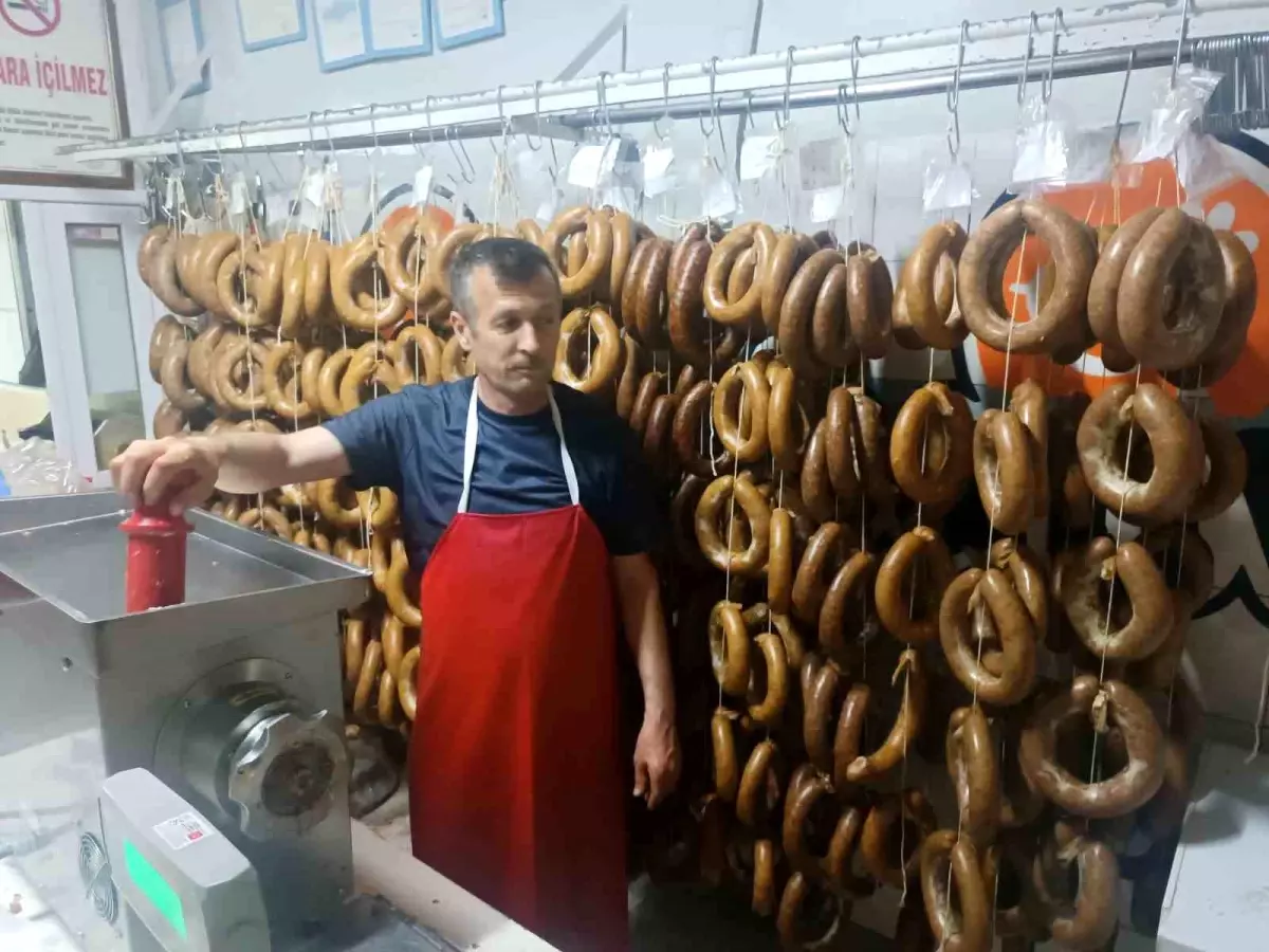 Kurban Bayramı'nda Sucuk Yapımına Yoğun İlgi