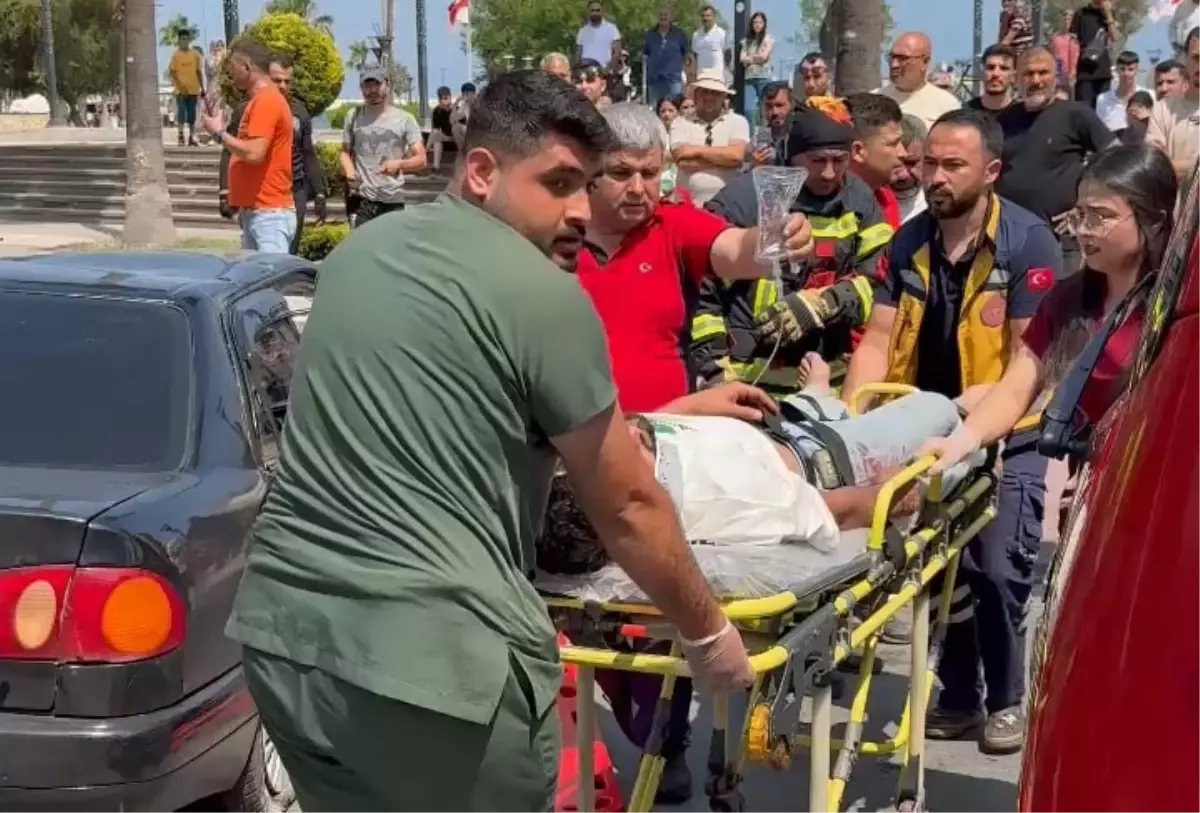Mersin'de Lastik Patladı, Motosiklet Kazası: 3 Yaralı