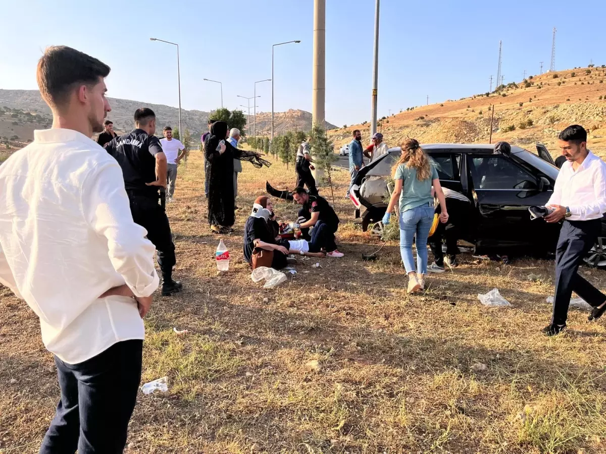 Mardin'de Trafik Kazası: 9 Yaralı