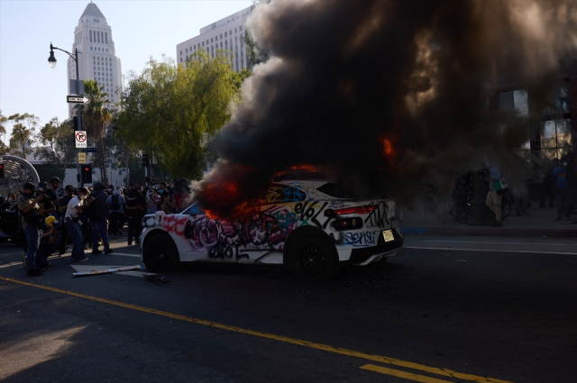 Events spiraled out of control! Images resembling science fiction movies in the USA