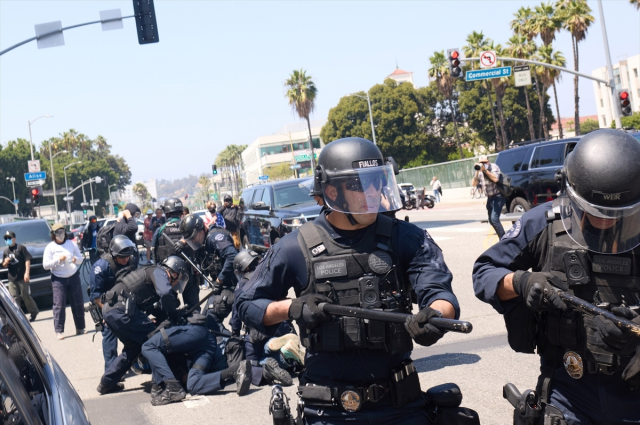 Events spiraled out of control! Images resembling science fiction movies in the USA
