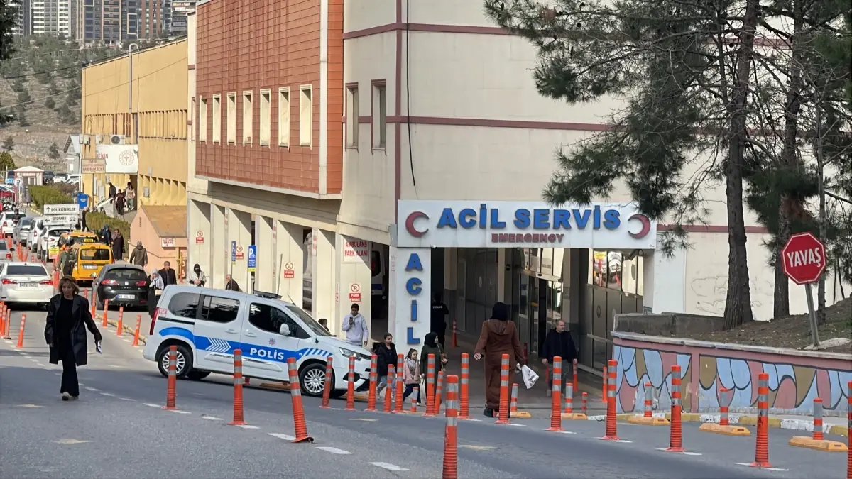 Şanlıurfa'da Husumetli Amca Çocukları Arasında Bıçaklı Kavga: 1 Ölü, 1 Yaralı