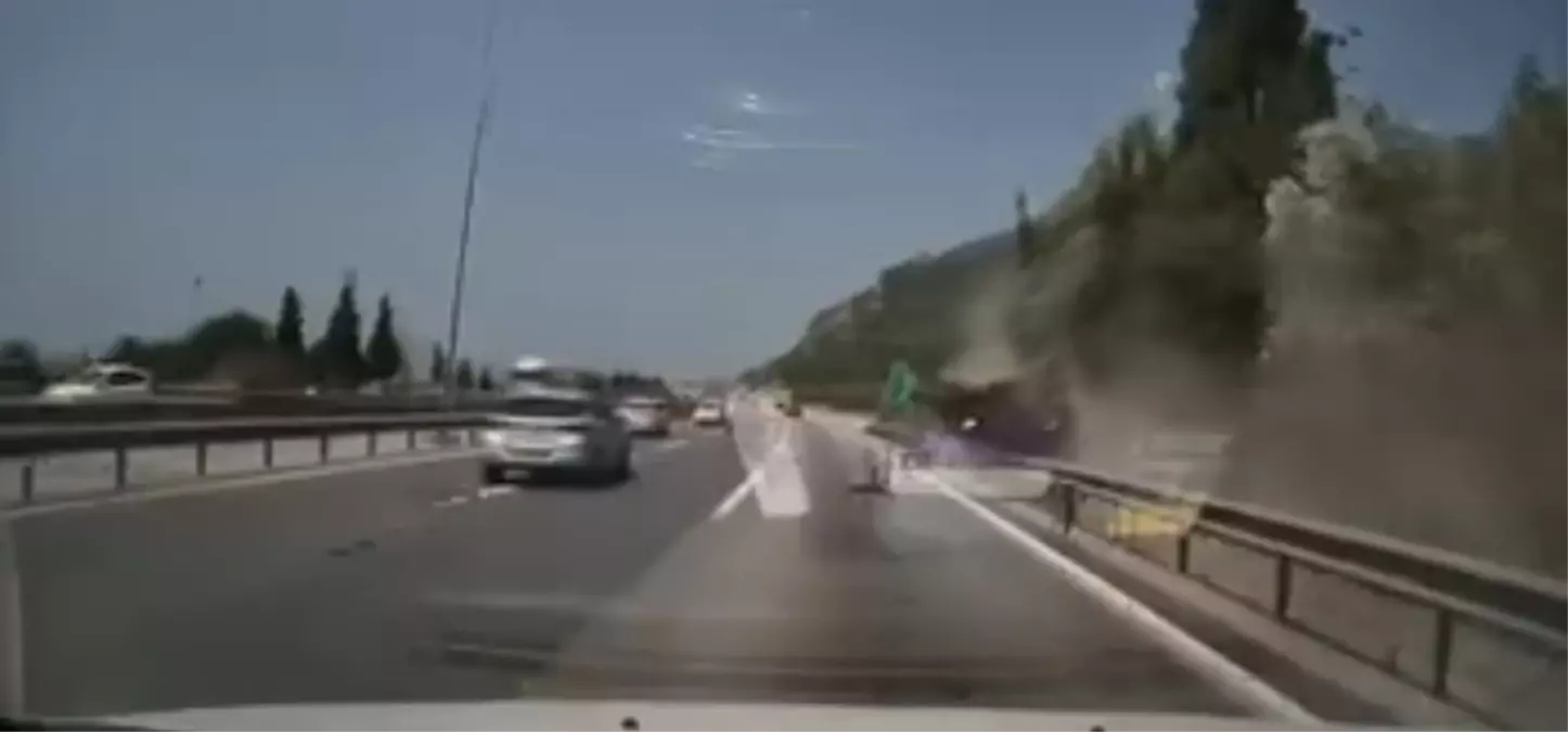 TEM Otoyolu'nda Feci Kaza: 7 Yaralı