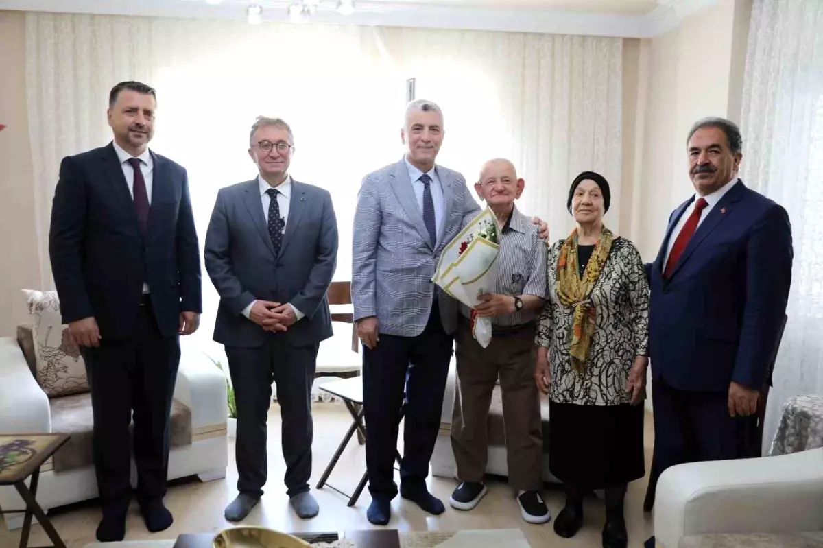 Ticaret Bakanı Bolat, Tekirdağ'da şehit ailesi ve gazileri ziyaret etti