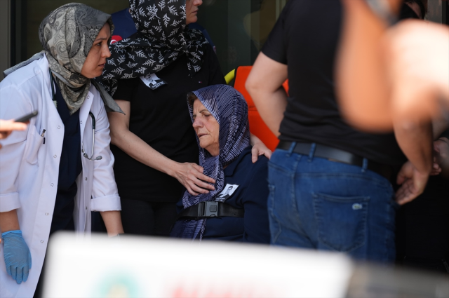 Thousands could not fit in the square during Ferdi Zeyrek's funeral prayer