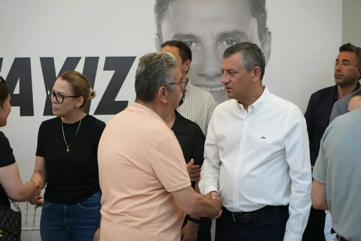 Ferdi Zeyrek İçin Taziye Kabulü Başladı