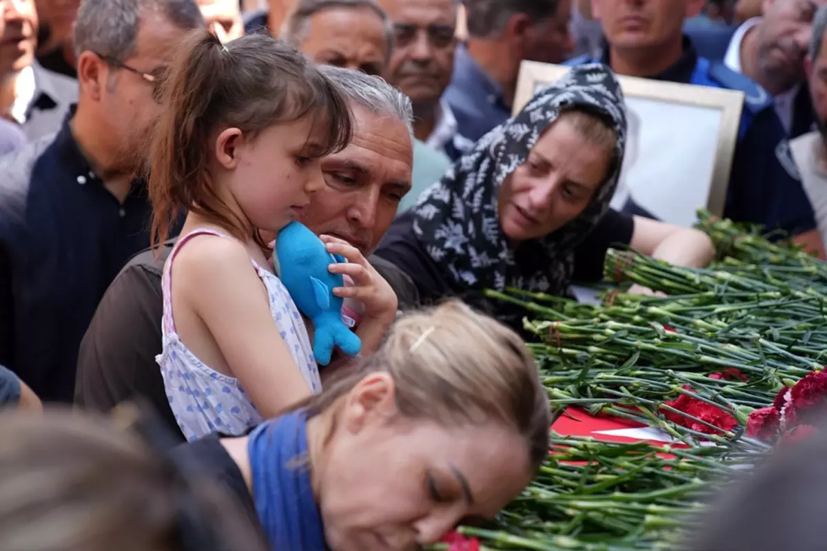 Ferdi Zeyrek'in ikiz kızlarının son isteği herkesi ağlattı