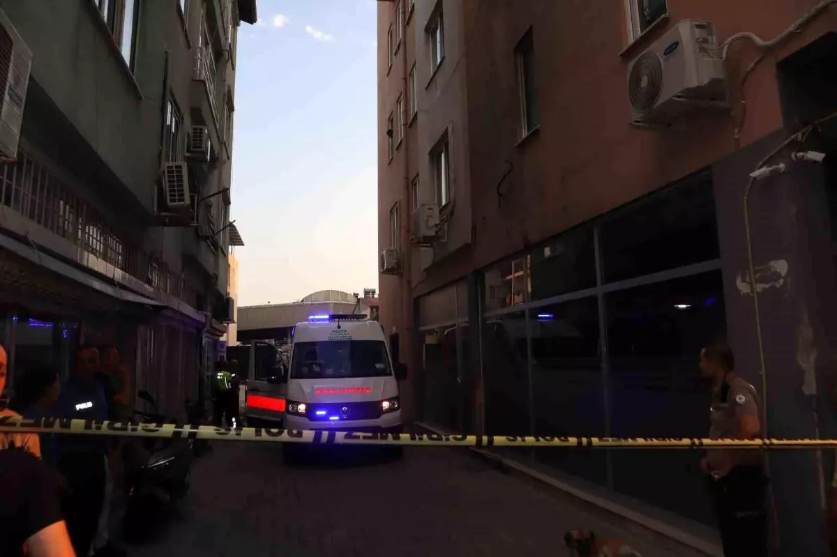 Muğla'da Alkol Sofrasındaki Tartışma Kanlı Bitti: İki Ölü, Bir Yaralı