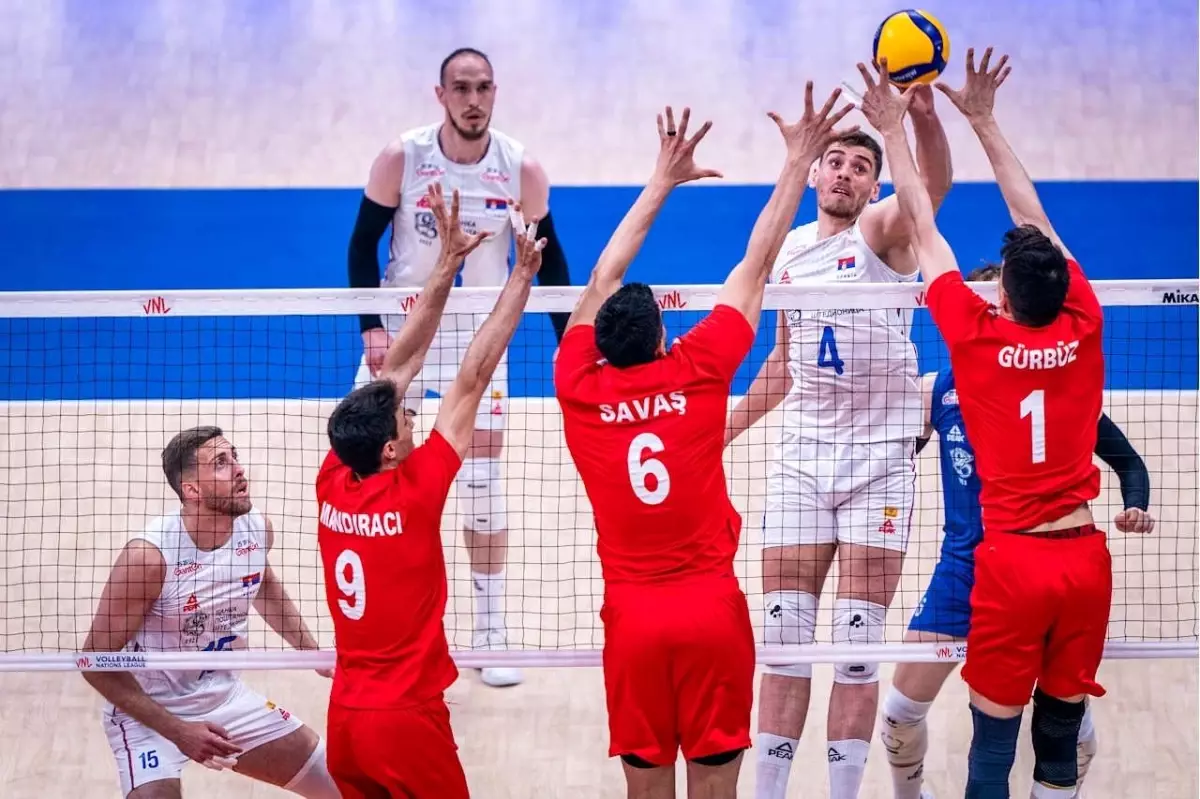 A Milli Erkek Voleybol Takımı, Sırbistan'a 3-1 Mağlup Oldu