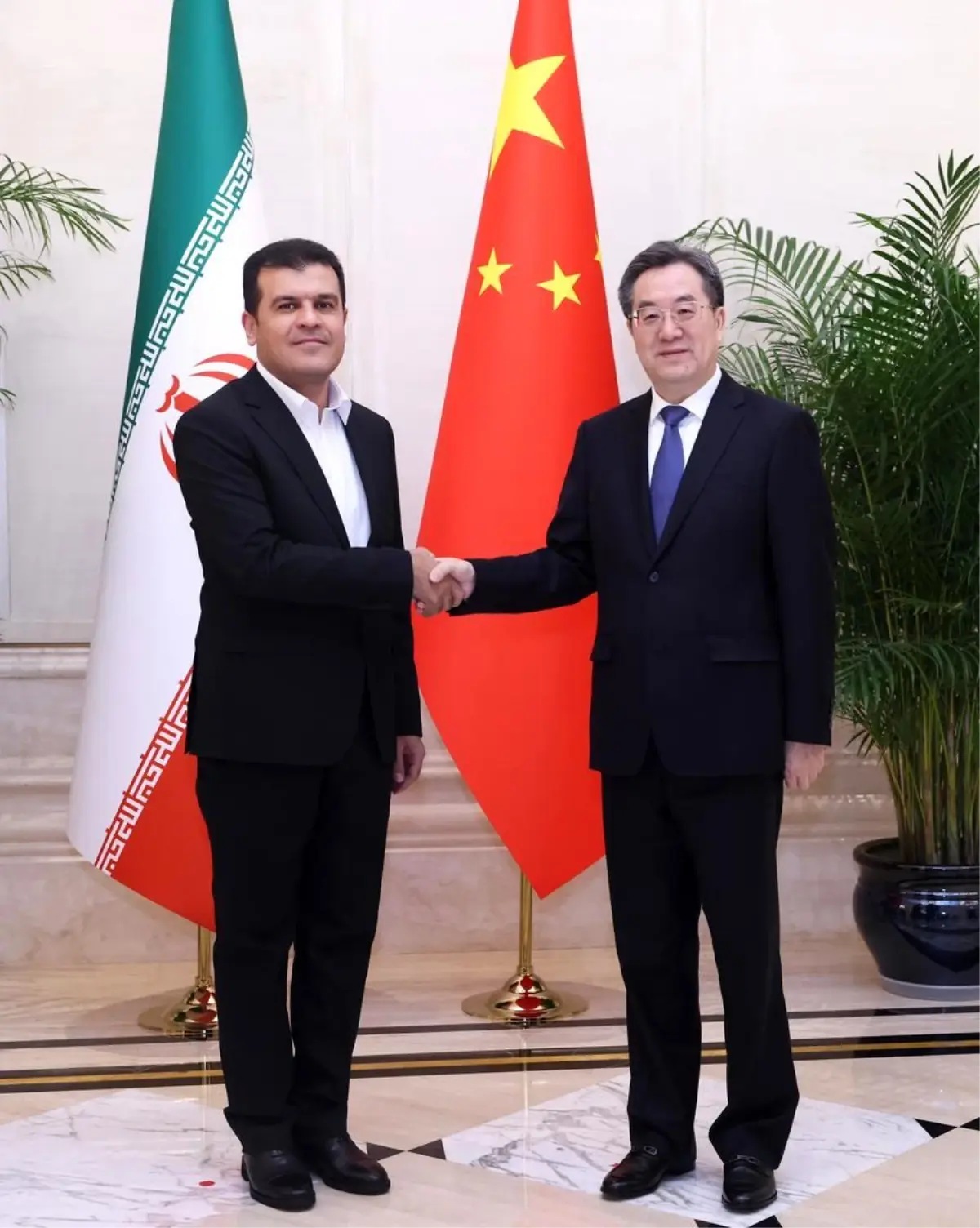 Çin Başbakan Yardımcısı Ding Xuexiang'dan Yabancı Misafirlerle Önemli Görüşmeler