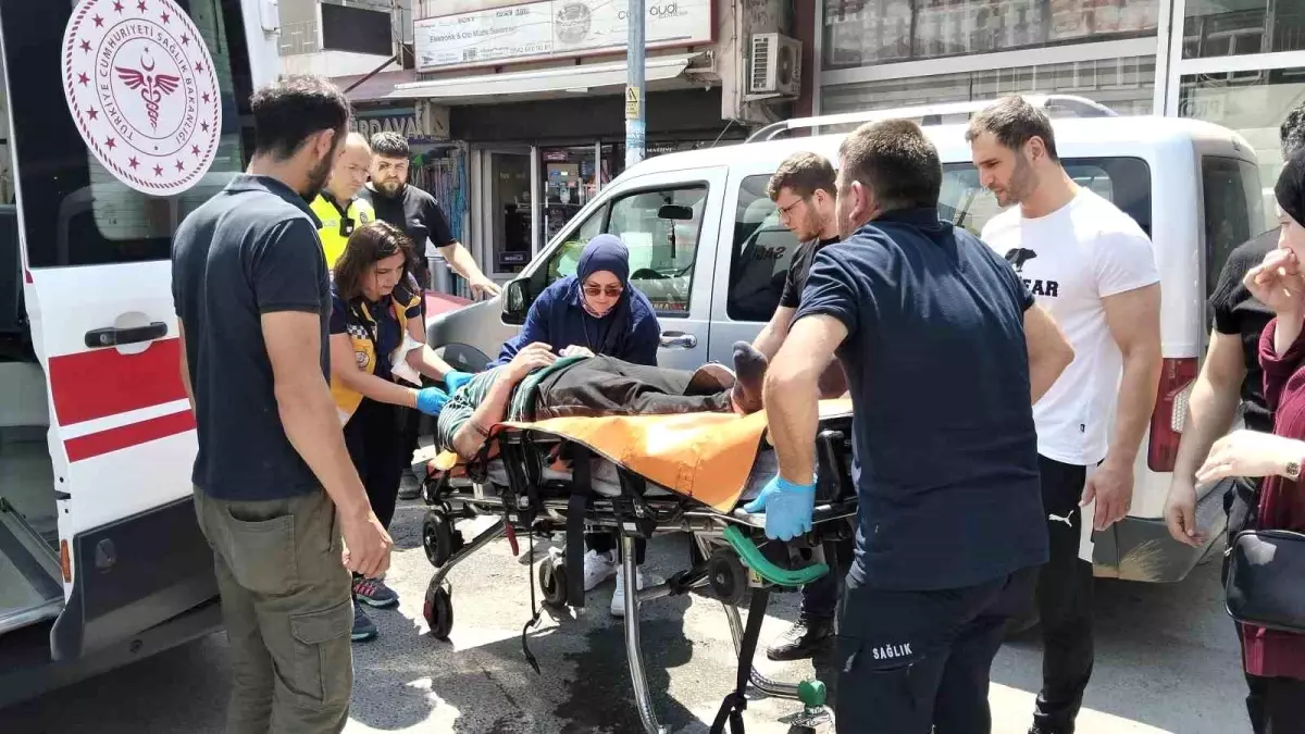 Samsun'da Elektrikli Motosiklet Kazası: Sürücü Ağır Yaralandı