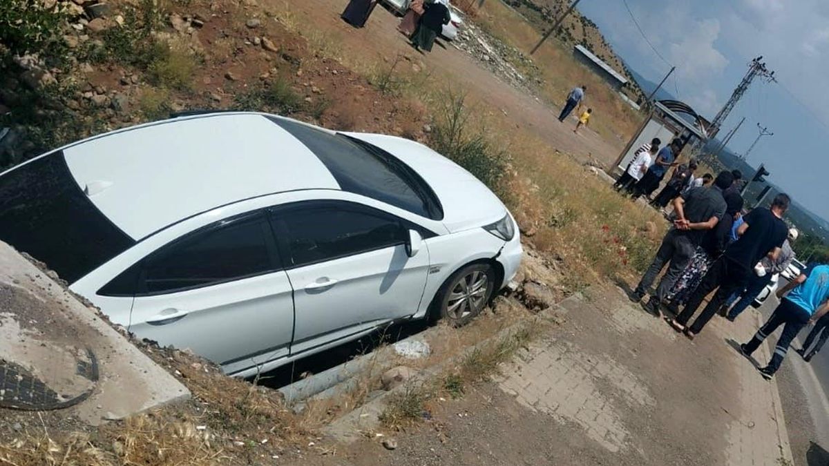 Bingöl'de Otomobil Kanalına Düştü, 1 Çocuk Yaralandı