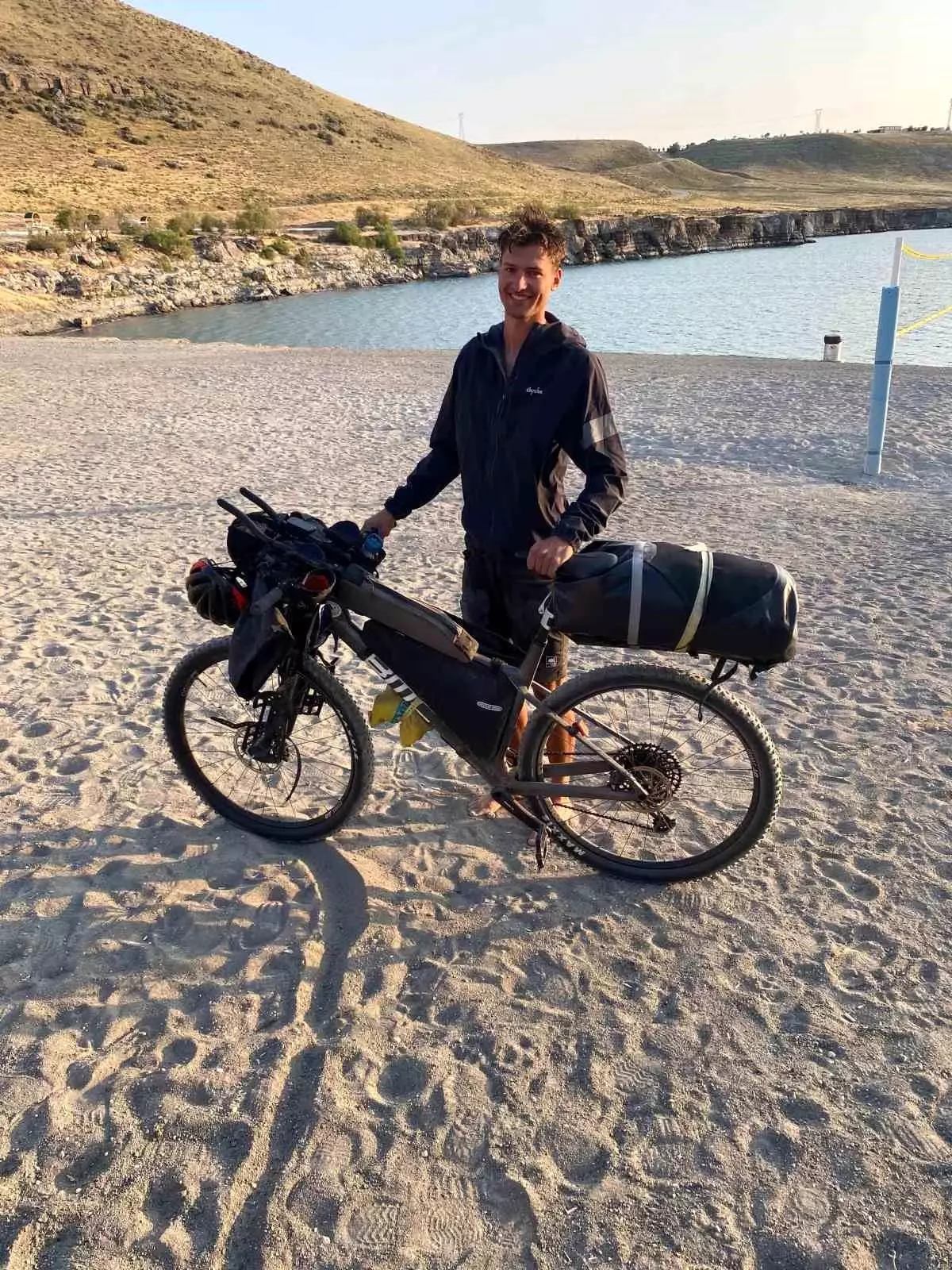 Alman Bisikletçi Tamino Rexhause, Konya'da Unutulmaz Anılar Biriktirdi