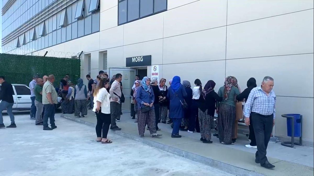 Burdur'da Bıçaklama Olayı: 2 Çocuk Annesi Kadın Hayatını Kaybetti