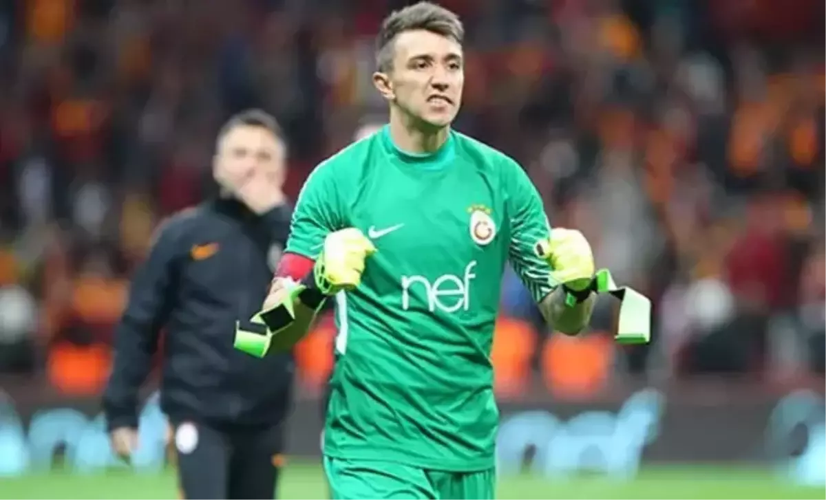 Fernando Muslera Galatasaray'a Veda Etti