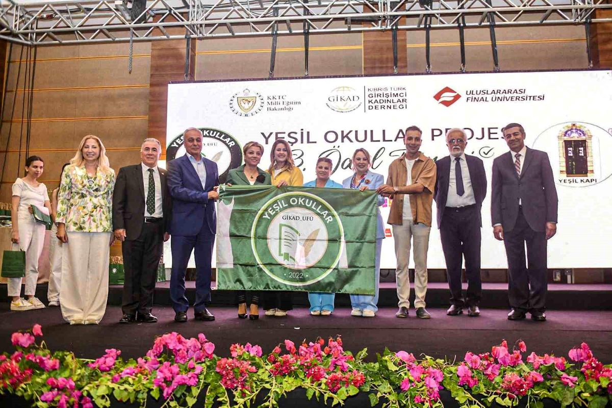 Gaziantep'ten İki Okul Yeşil Bayrak Ödülü Aldı