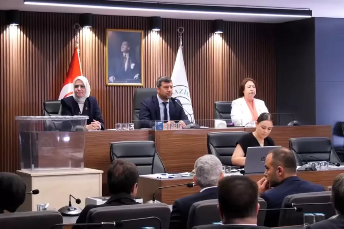 Gaziosmanpaşa'da başkan vekili seçimi! İşte AK Parti ve CHP'nin adayları