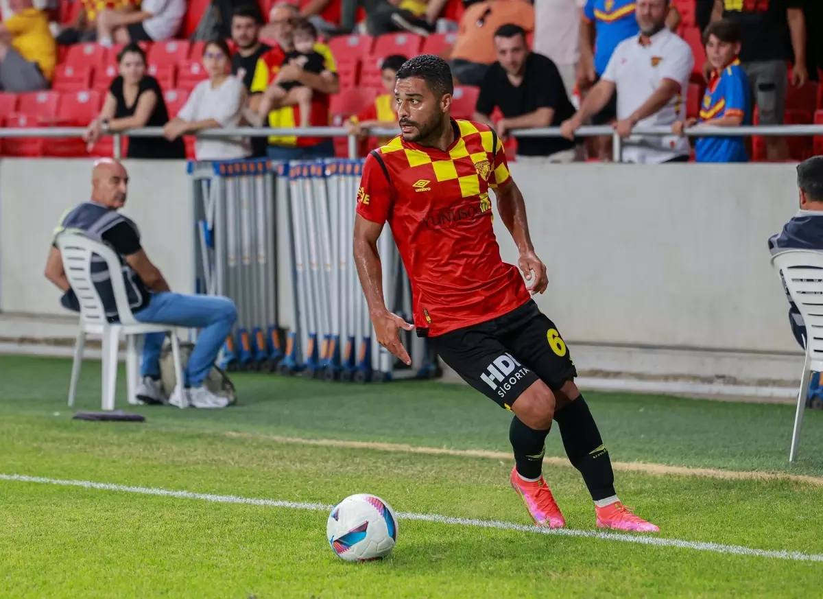 Göztepe'de Djalma Silva ile Yola Devam Edilmiyor, Romulo'ya BAE Talibi