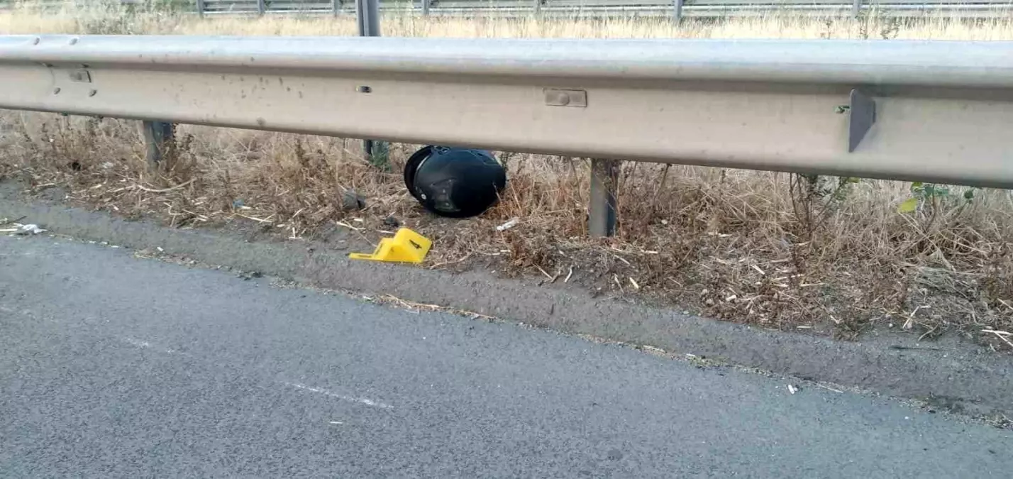 İzmir'de Genç Motokurye Kaza Kurbanı Oldu