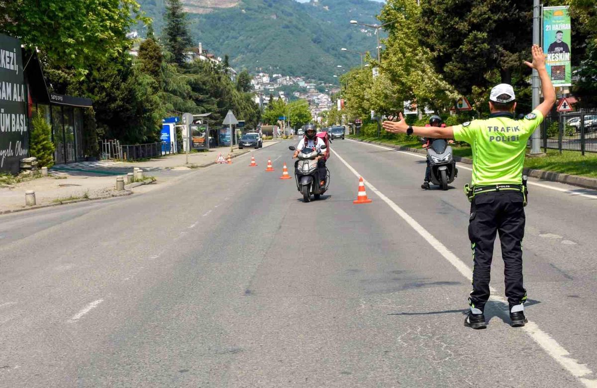 Ordu'da Trafik Denetimleri Sonuç Veriyor: 21 Bin Araç Kontrol Edildi