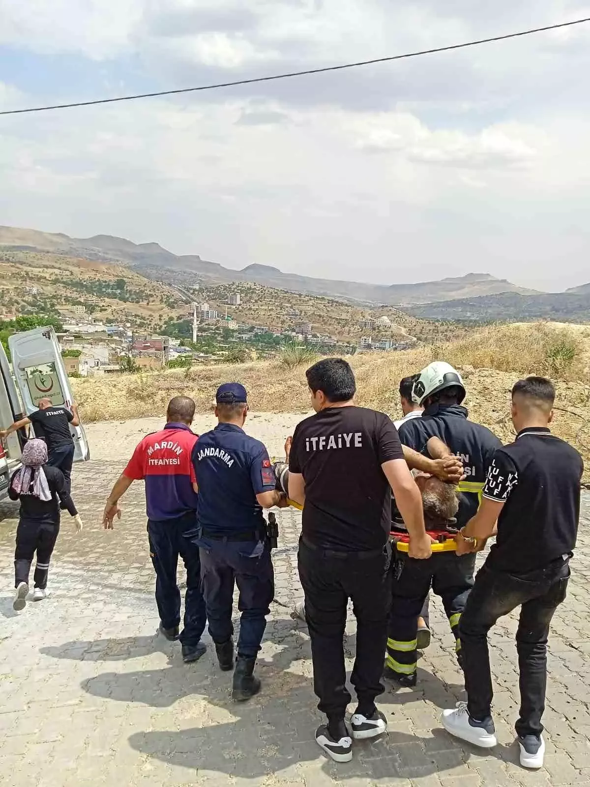 Mardin'de Kamyon Kazasında 2 Yaralı
