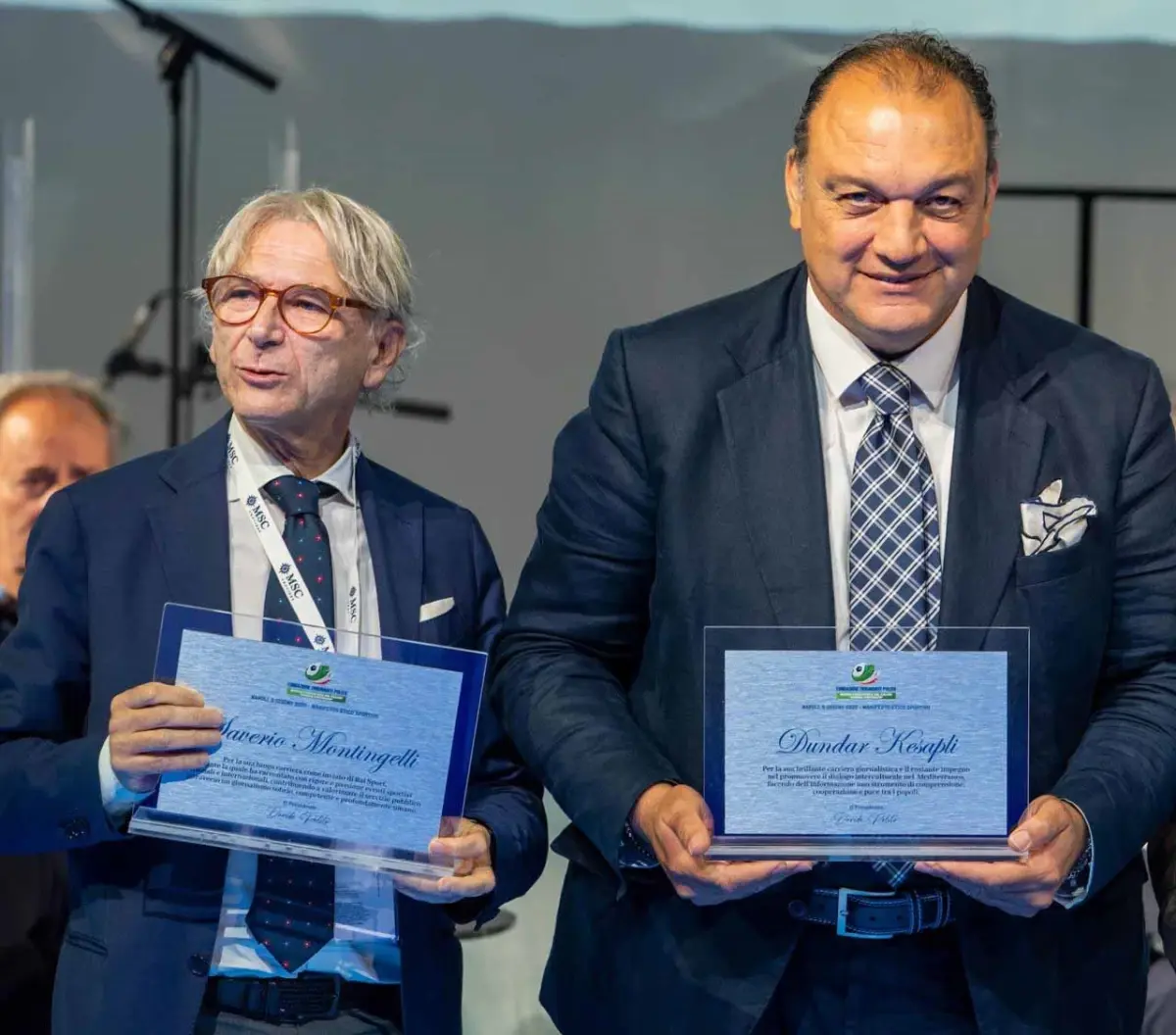 Dündar Keşaplı, Napoli'de Prestijli Ödüle Layık Görüldü