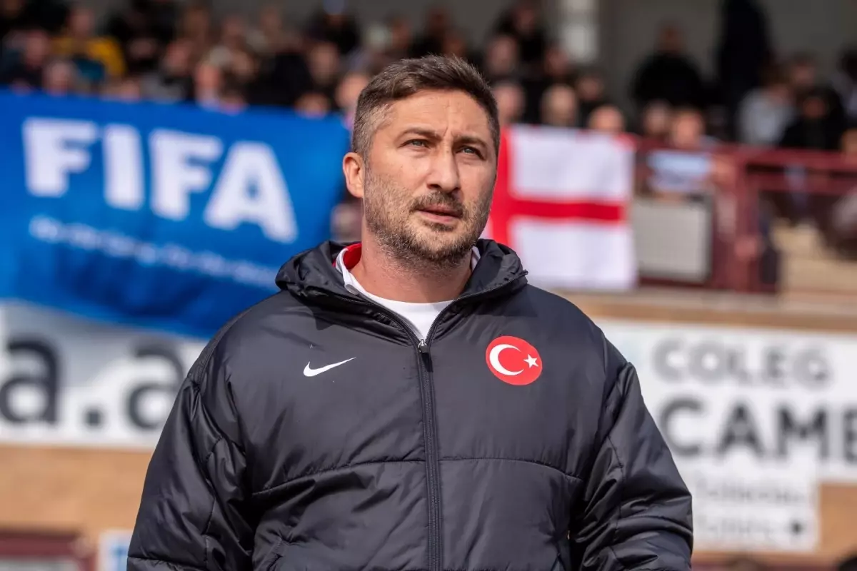 U19 Milli Takım'da Sabri Sarıoğlu dönemi sona erdi