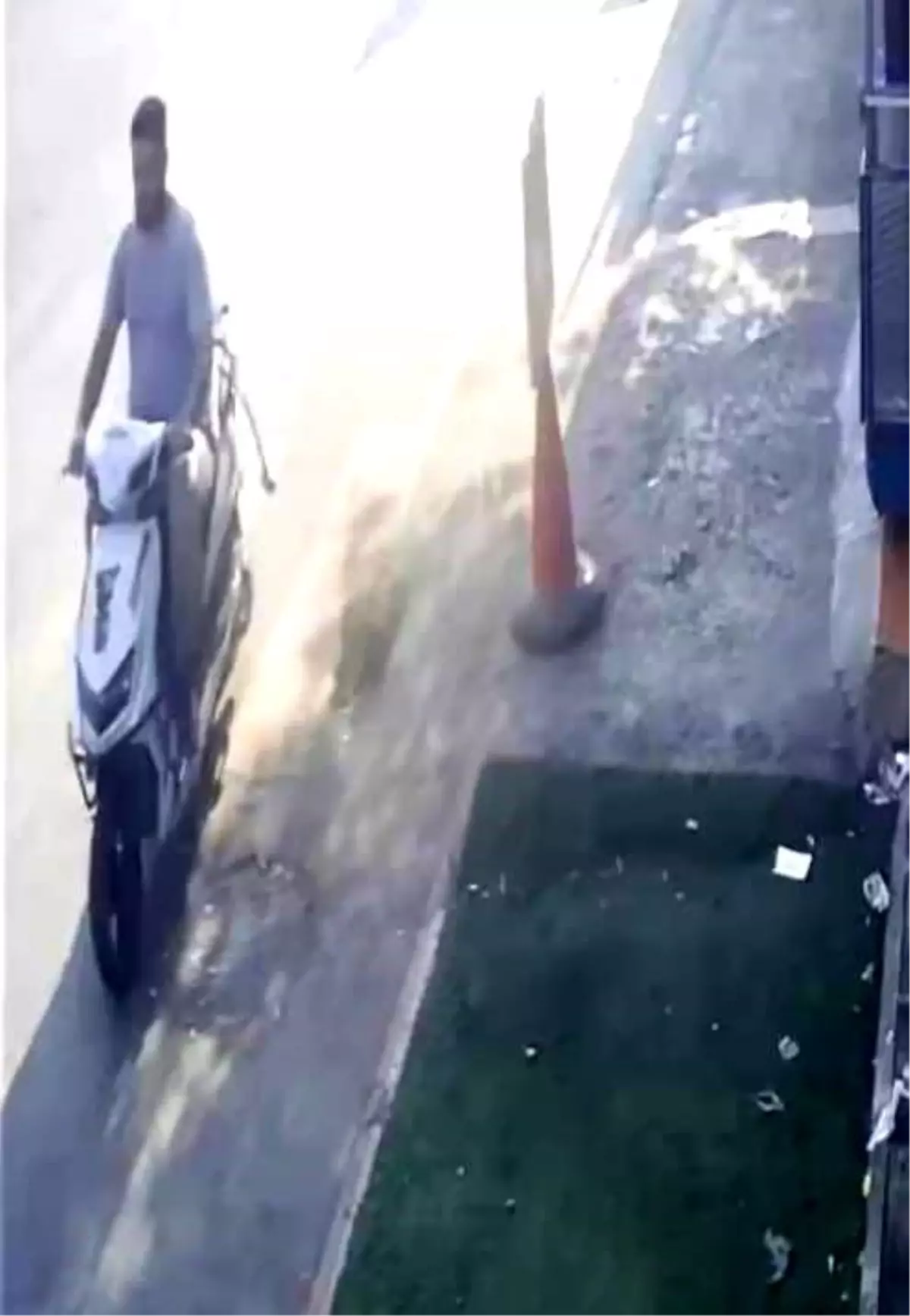 Adana'da Oğul, Annesini Kebapçıda Bıçaklayarak Öldürdü