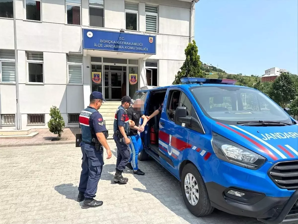 Borçka'da 27 Yıl Kesinleşmiş Hapis Cezası Olan Şahıs Yakalandı