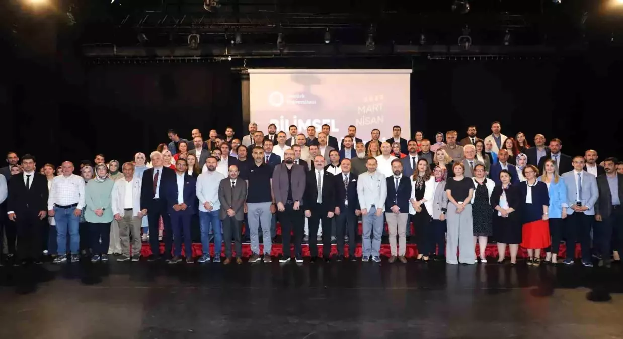 Atatürk Üniversitesi'nde Bilimsel Teşvik Töreni Düzenlendi