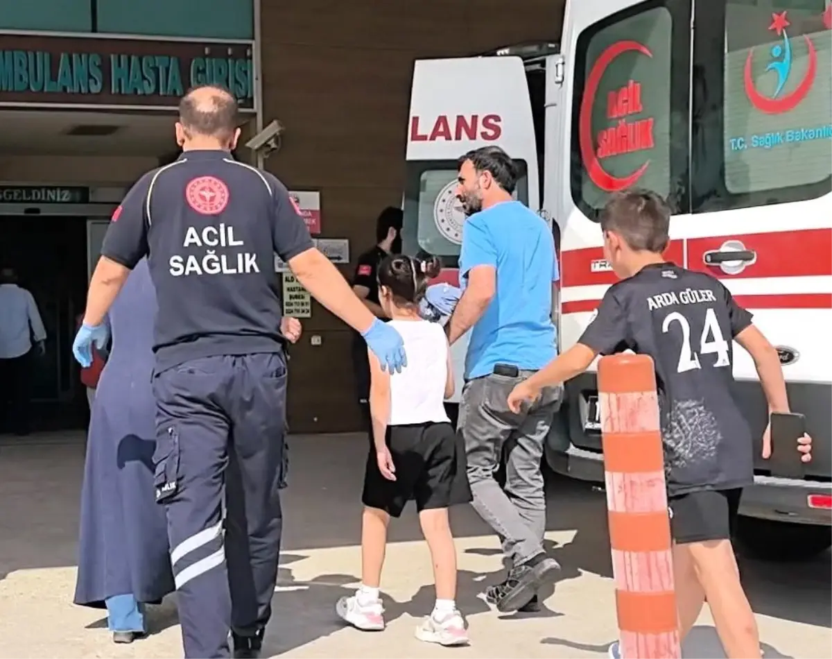 Bursa'da 9 Yaşındaki Çocuk Kumbarasını Açarken Dilinden Yaralandı