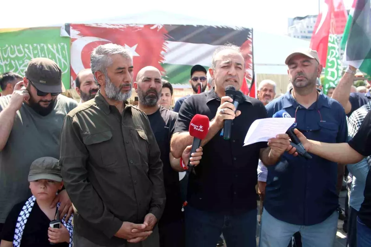 Kayseri'den Küresel Gazze Yürüyüşü'ne Dualarla Uğurlama