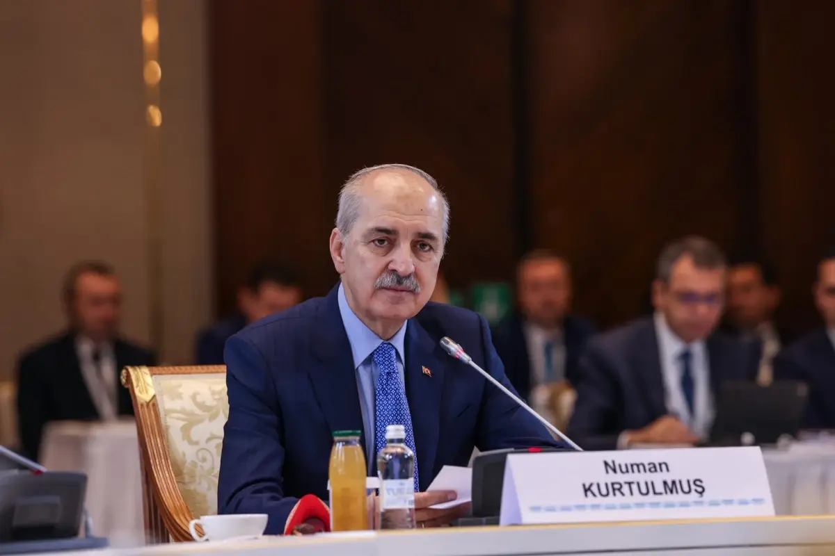 Kurtulmuş: Bölgemizde ve dünyada barışın hükümferma olması için çalışmaya devam edeceğiz