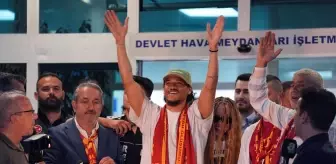 Leroy Sane, Galatasaray ile 3 yıllık sözleşme imzaladı