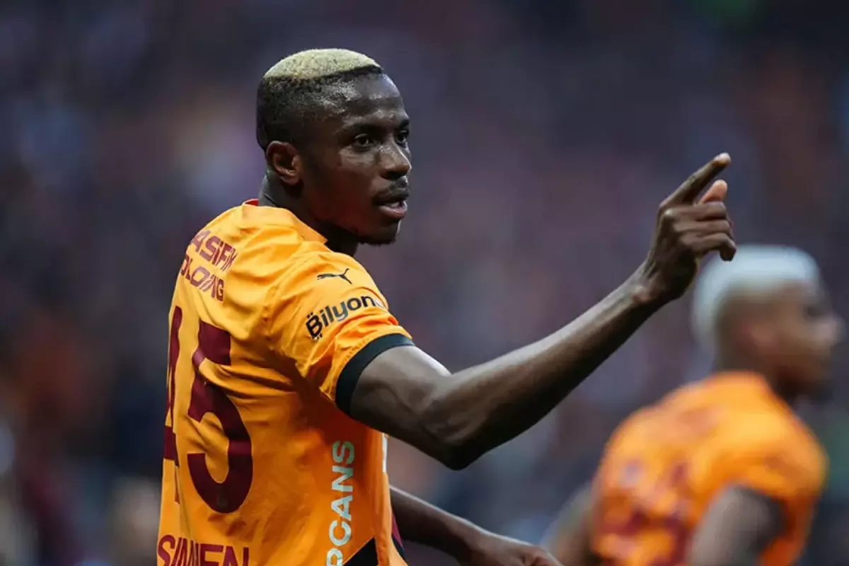 Osimhen Galatasaray'da kalacak mı? Yapay zeka açıkladı