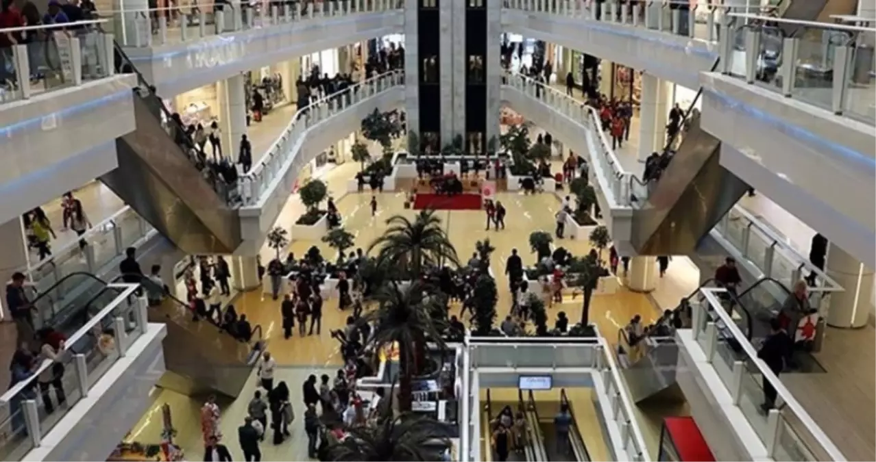 21 yaş altı AVM yasak mı, AVM'lere giremiyor mu? Hangi AVM'de 21 yaş yasağı var?