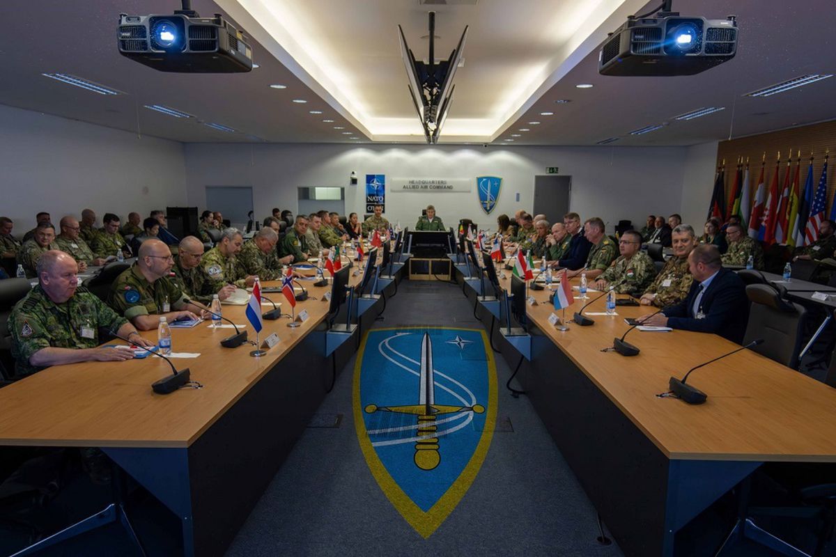 3. NATO Uzay Harekat Komutanları Konferansı Almanya'da Yapıldı