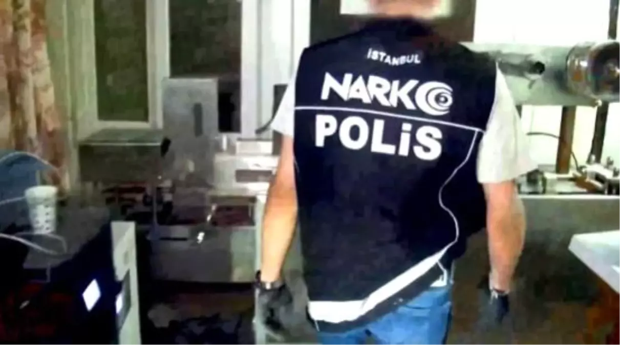 İstanbul'da Uyuşturucu Operasyonu: 2 Milyondan Fazla Hap Ele Geçirildi