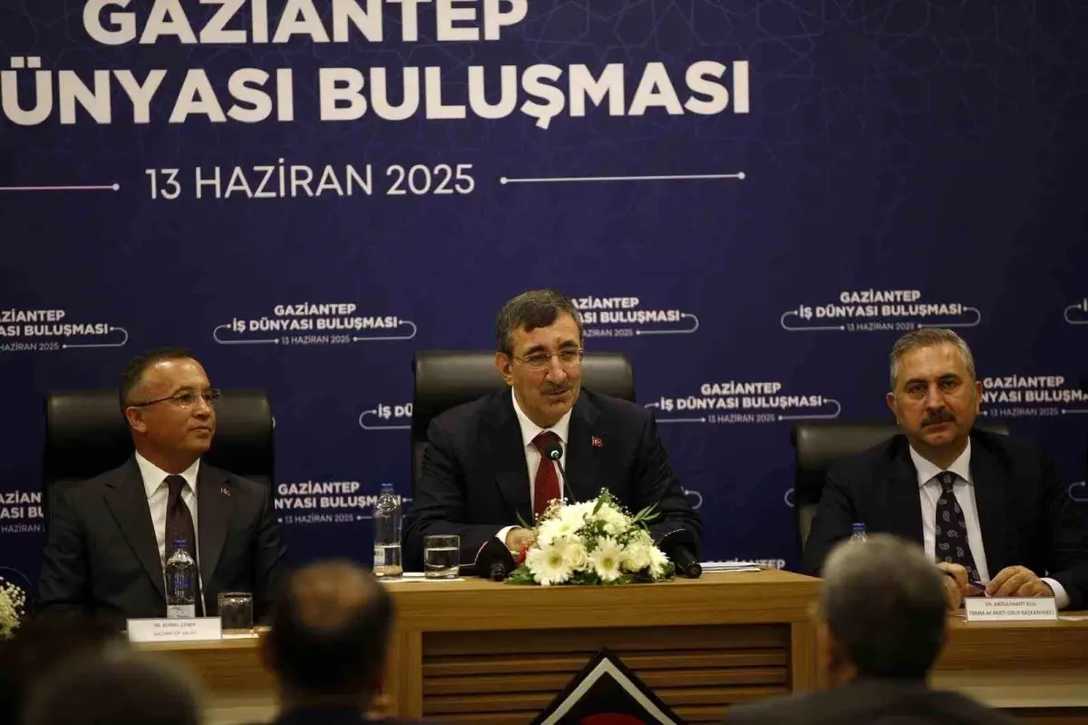 Cumhurbaşkanı Yardımcısı Yılmaz: 'Merkez Bankası rezervleri 155,9 milyar dolara yükseldi'