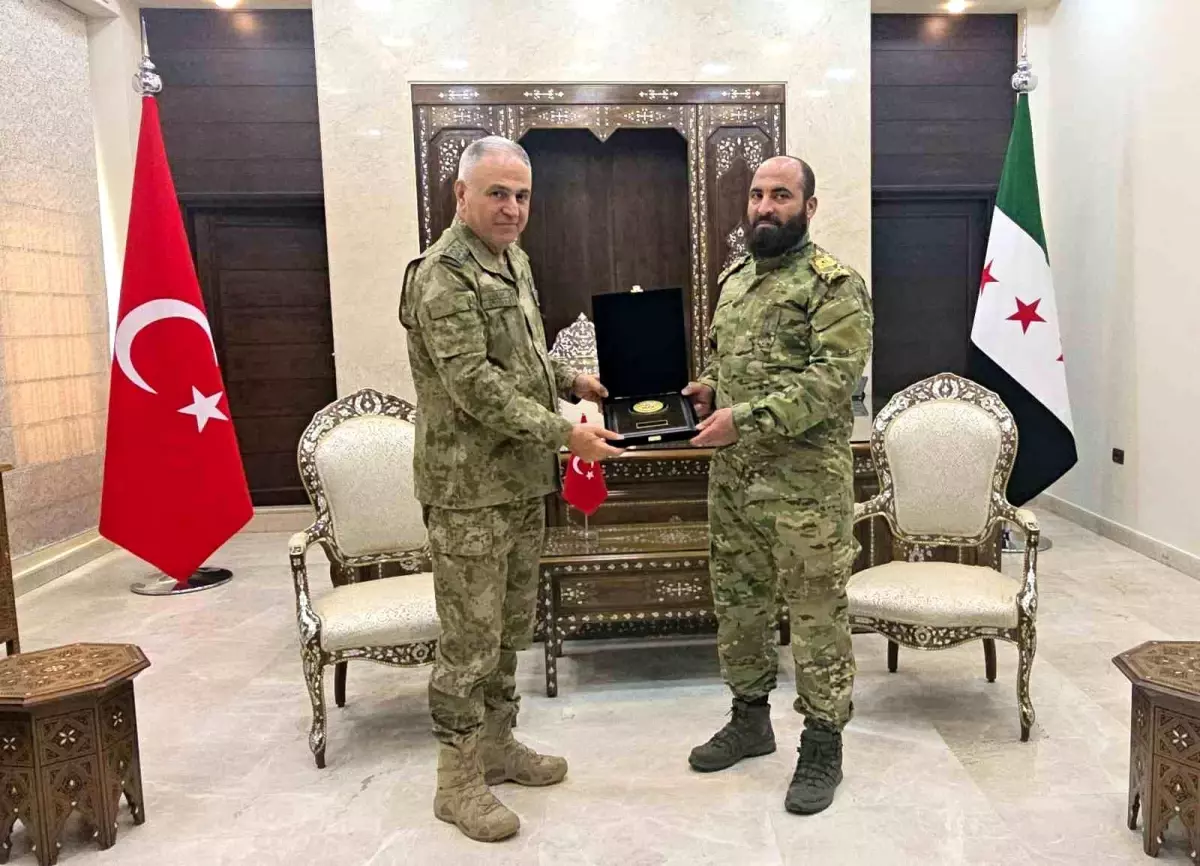 Genelkurmay Başkanı Gürak, Suriye'de İkili Görüşmelerde Bulundu