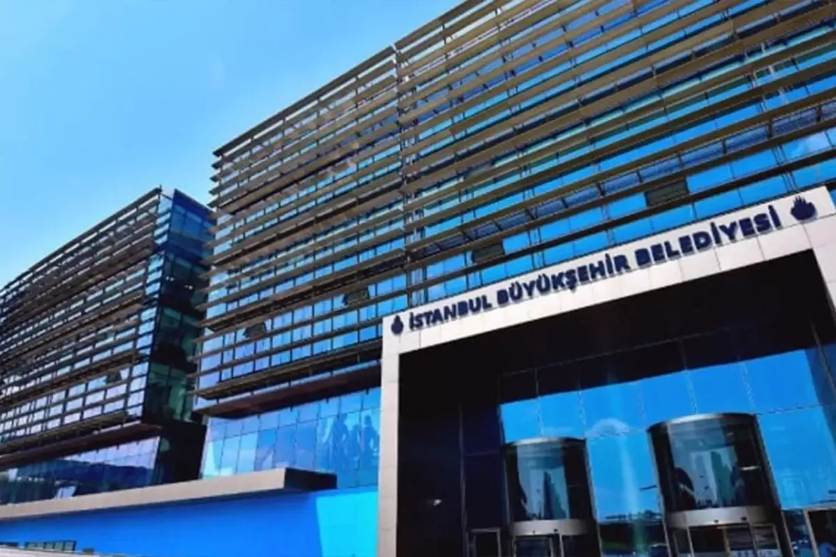İBB'ye yönelik yolsuzluk soruşturmasında iki iş insanı tahliye edildi