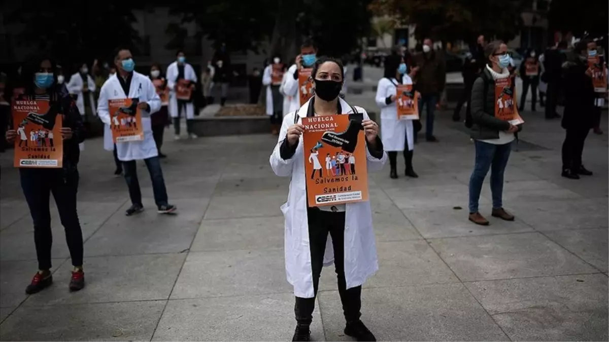 İspanya'da doktorlar genel greve gitti