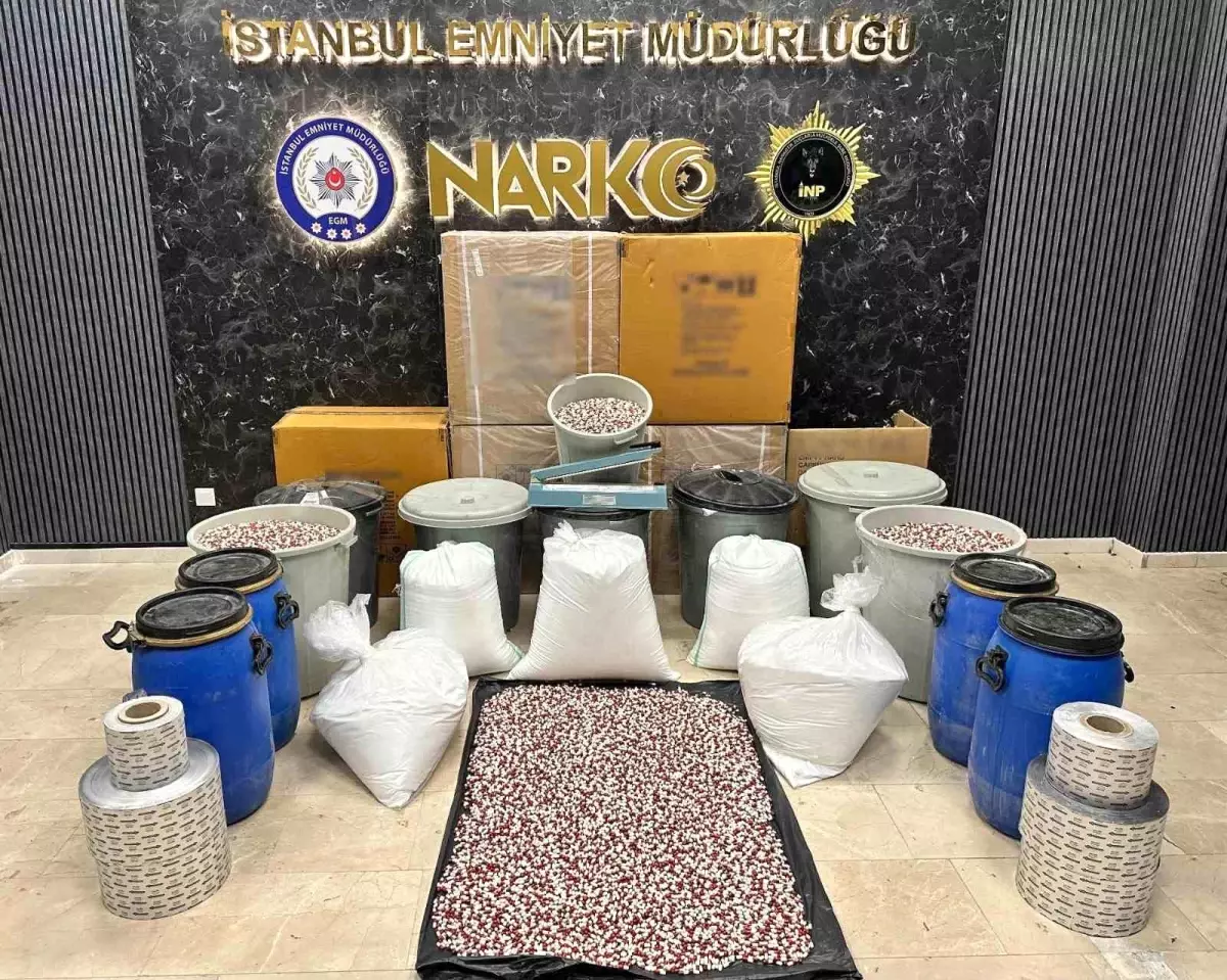 İstanbul'da Uyuşturucu Operasyonu: 2.5 Milyondan Fazla Sentetik Hap Ele Geçirildi