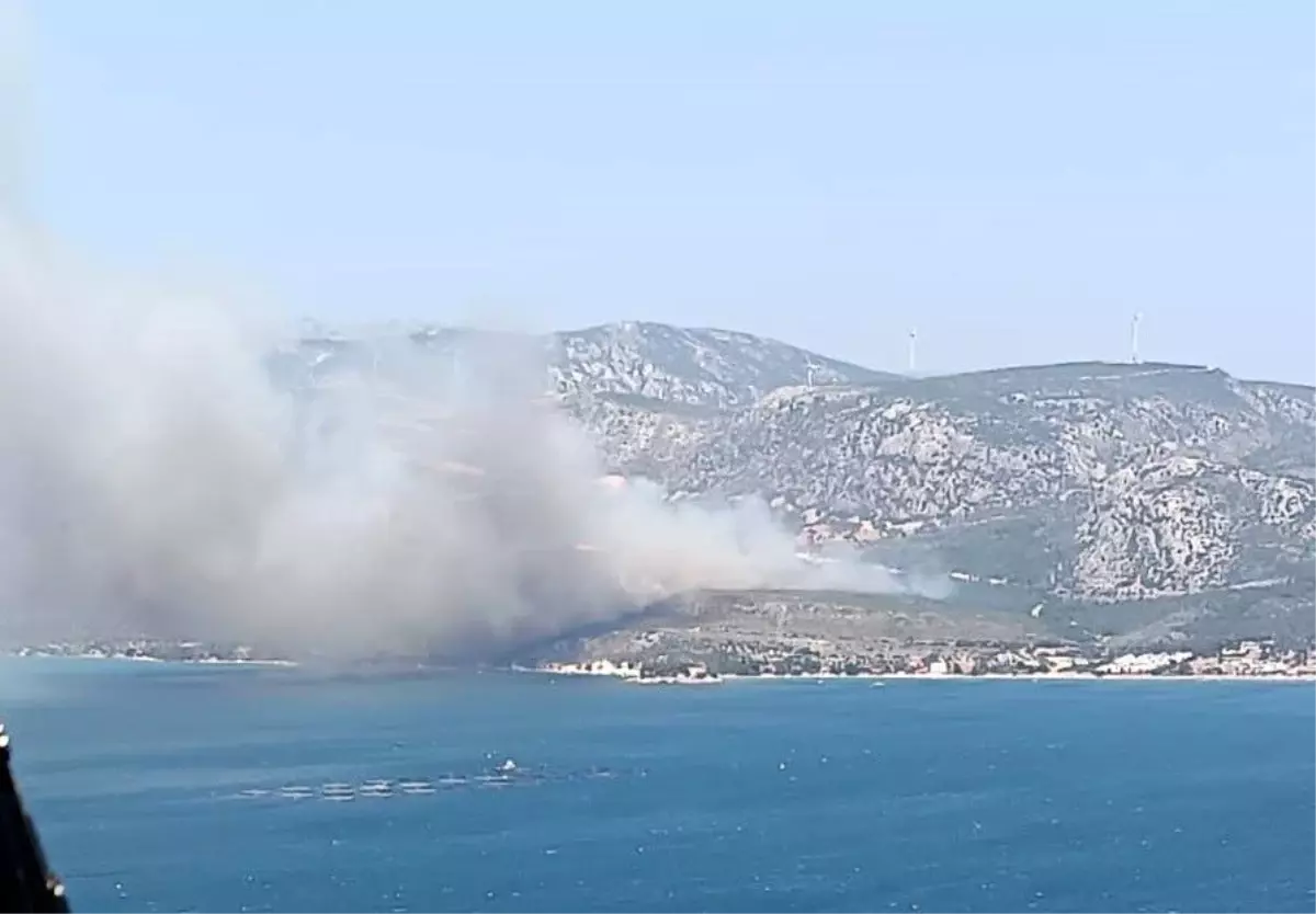 İzmir Karaburun'da Orman Yangınına Müdahale Başladı