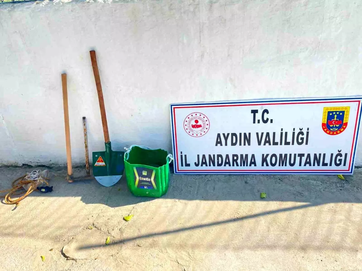 Didim'de Kaçak Kazı Yapan 6 Şüpheli Suçüstü Yakalandı