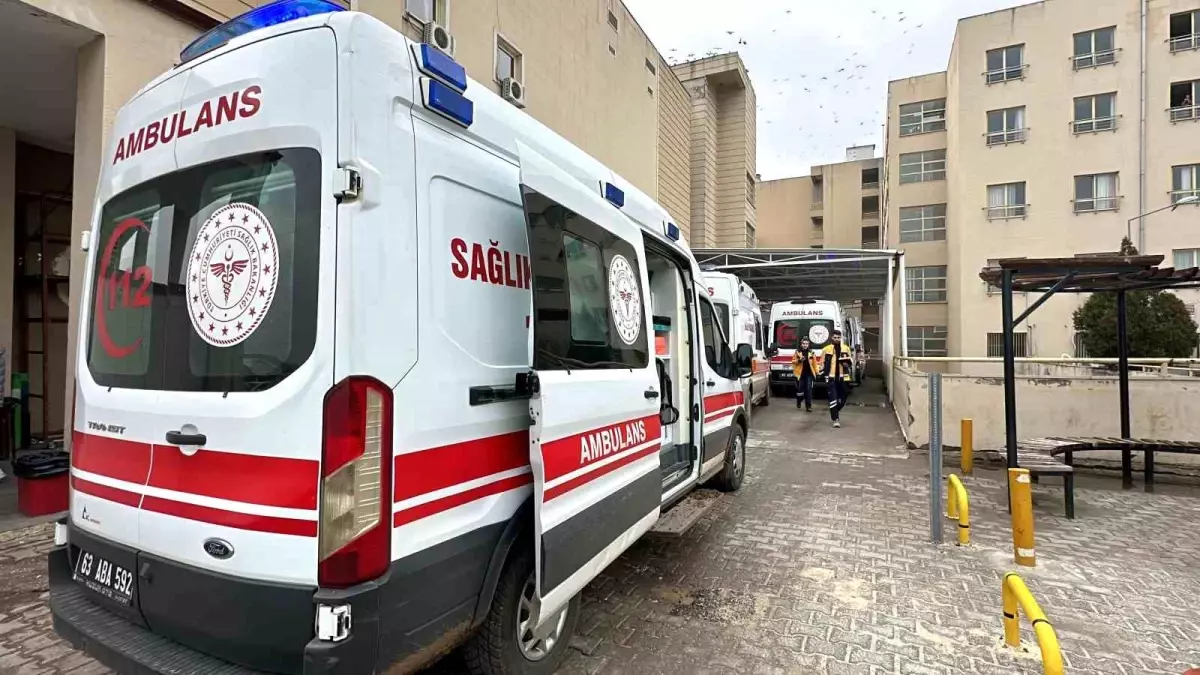 Şanlıurfa'da Çift Taraflı Trafik Kazası: 7 Yaralı