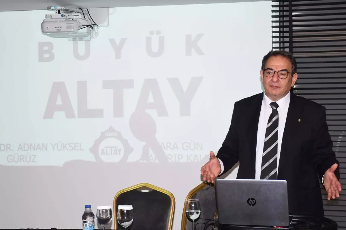 Türk futbolunun köklü çınarı Altay'a 3 dönem transfer yasağı