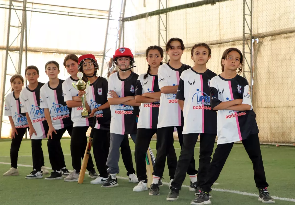 Mor Menekşeler Spor Kulübü'nden Tarihi Başarı