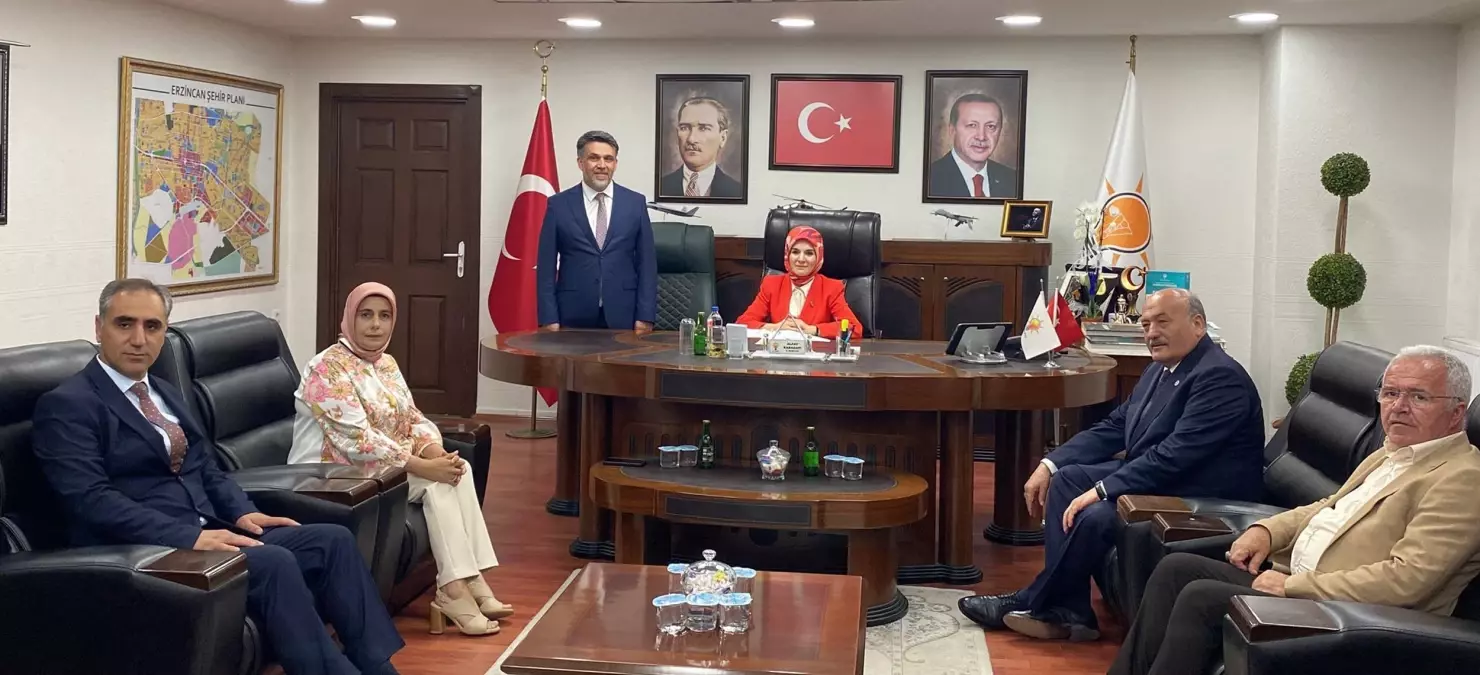 Aile ve Sosyal Hizmetler Bakanı Göktaş, AK Parti ve Erzincan Belediyesini Ziyaret Etti